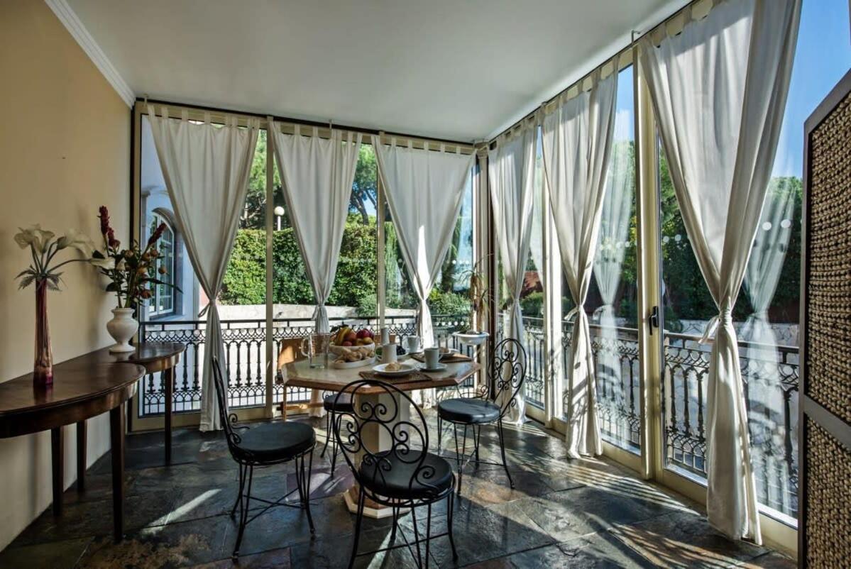 Villa Mauri Luxe - Beautiful beachfront villa