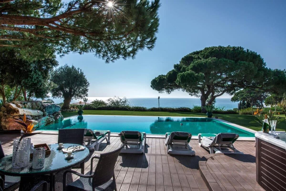 Villa Mauri Luxe - Beautiful beachfront villa