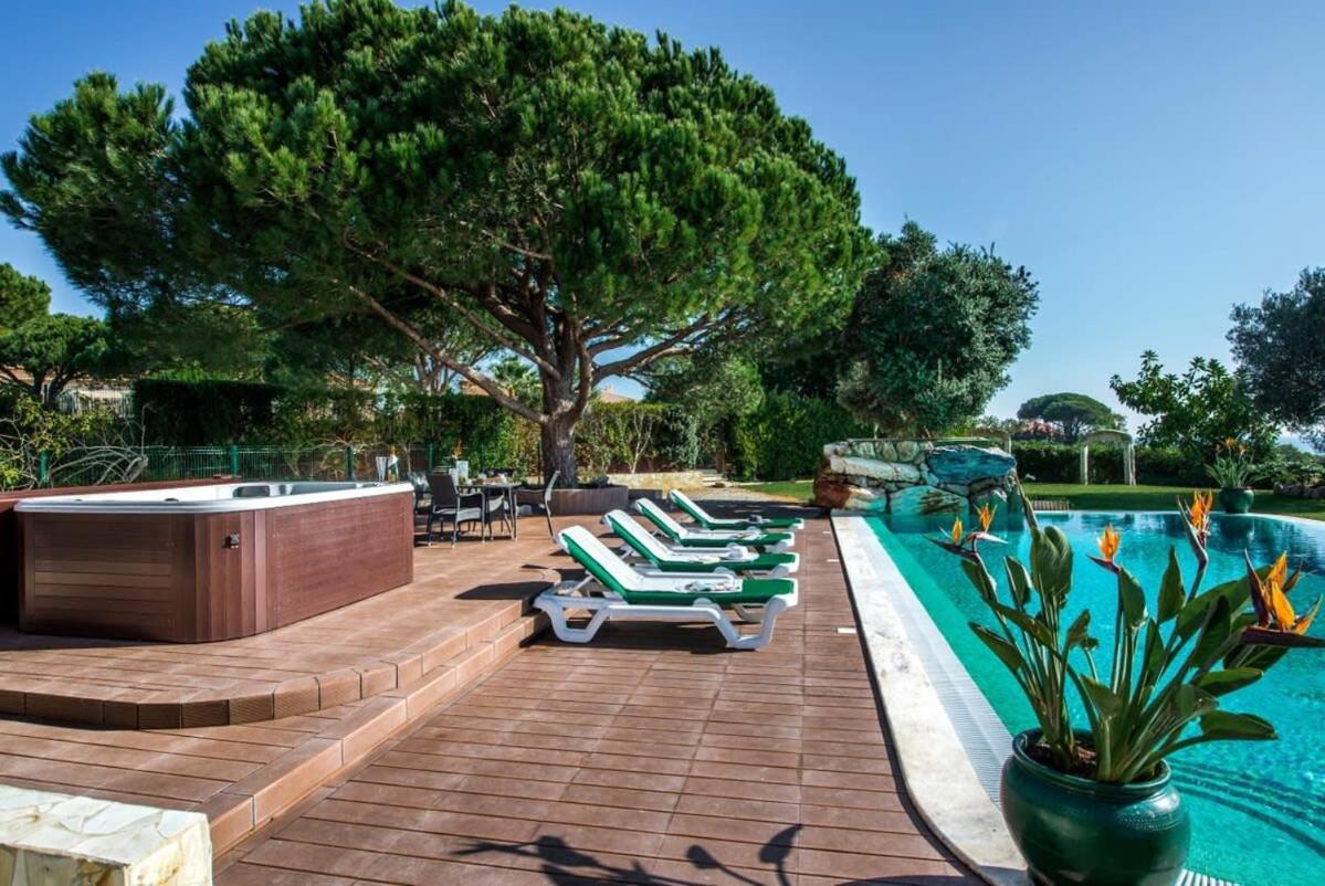 Villa Mauri Luxe - Beautiful beachfront villa