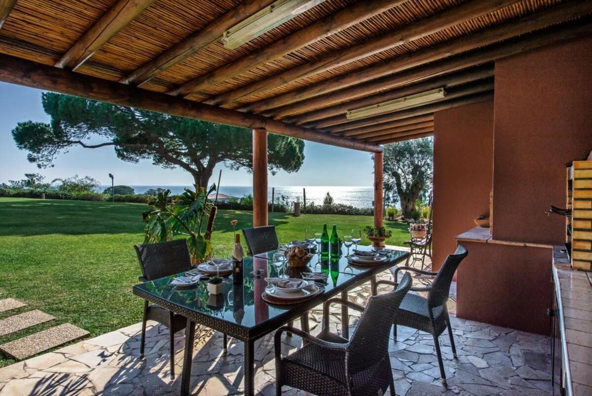 Villa Mauri Luxe - Beautiful beachfront villa