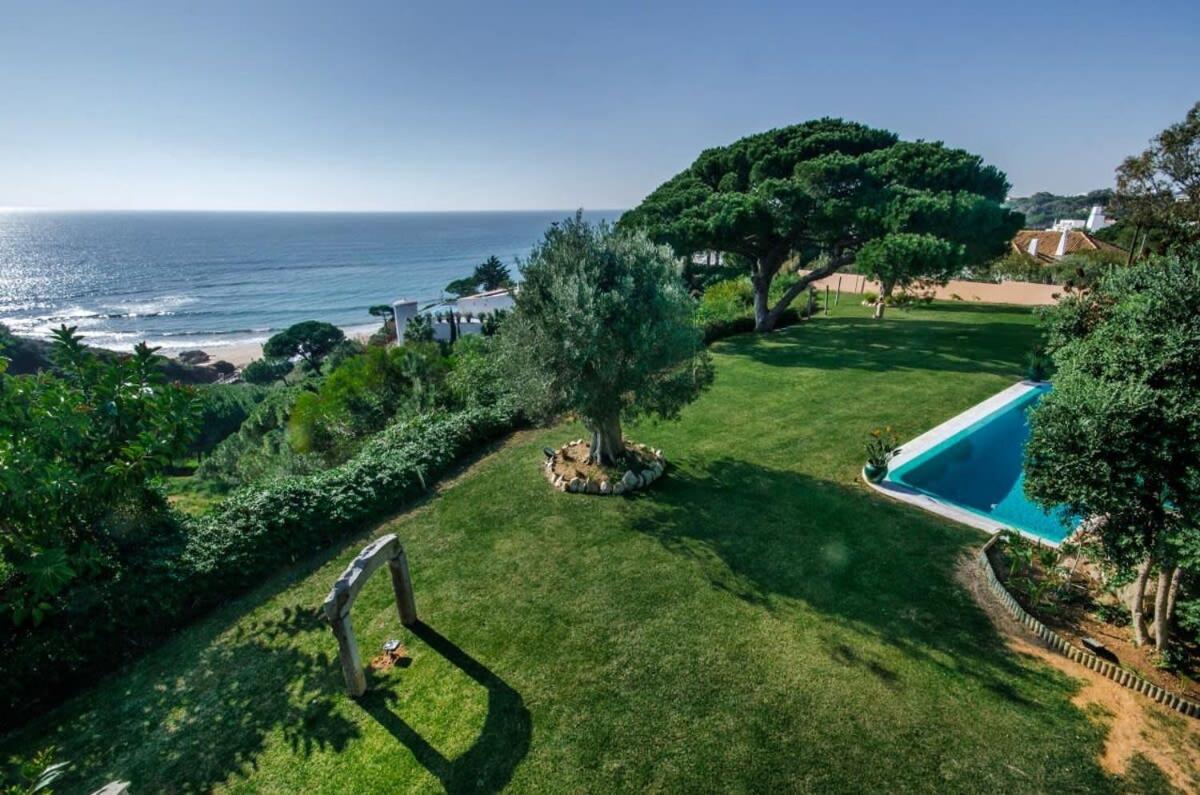Villa Mauri Luxe - Beautiful beachfront villa