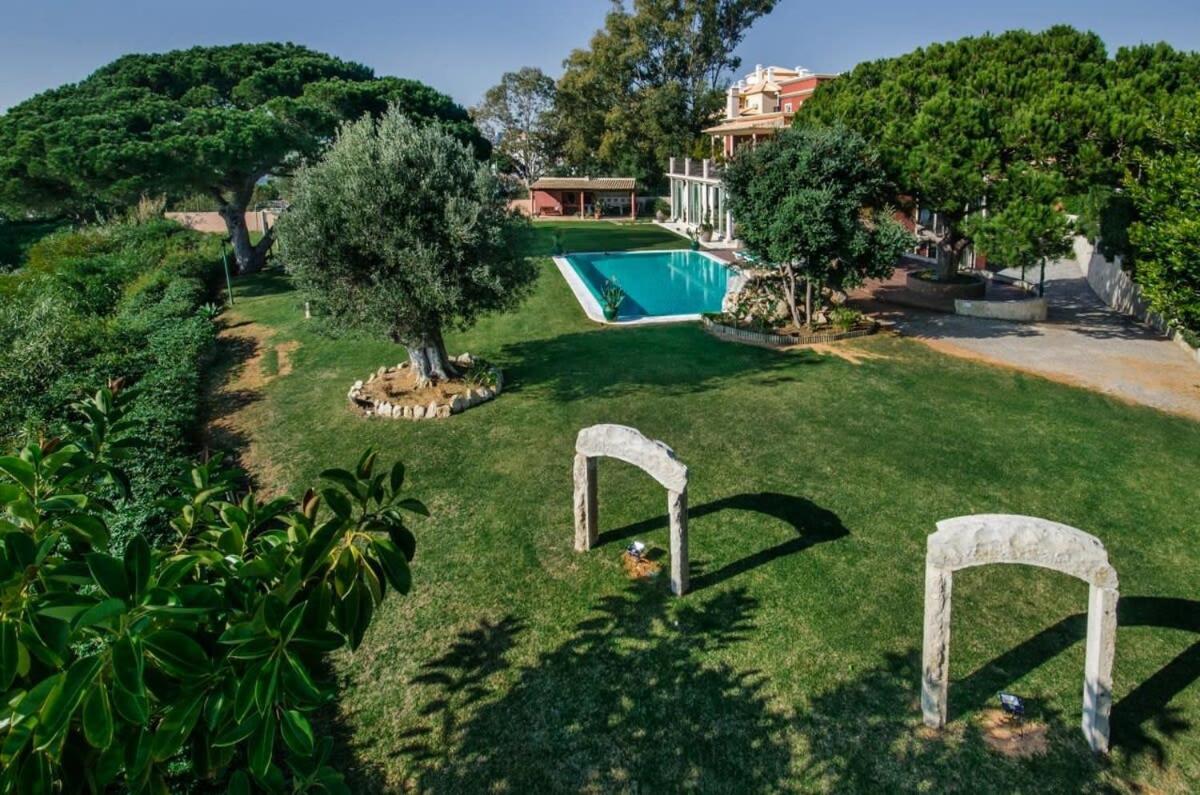 Villa Mauri Luxe - Beautiful beachfront villa