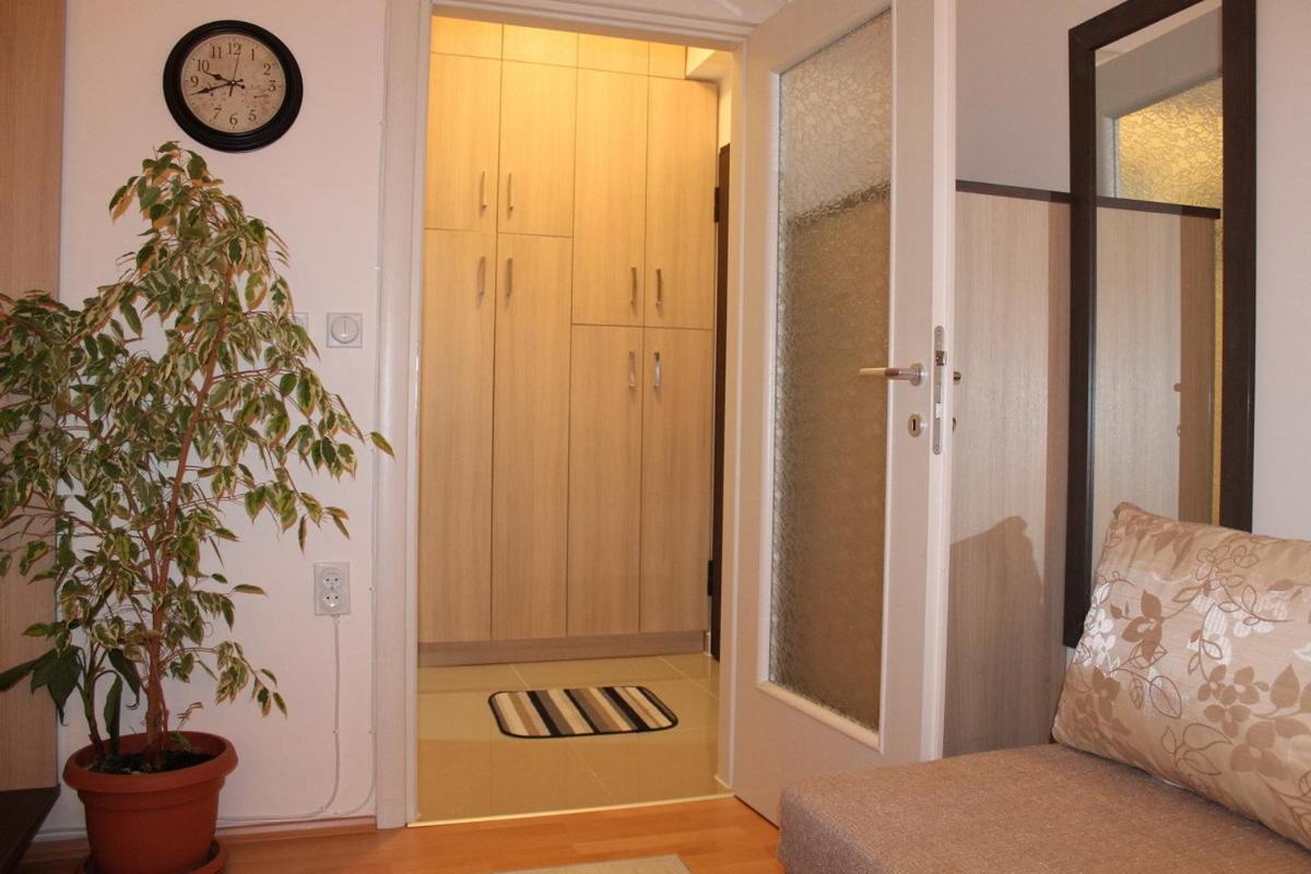 Aries Apartments