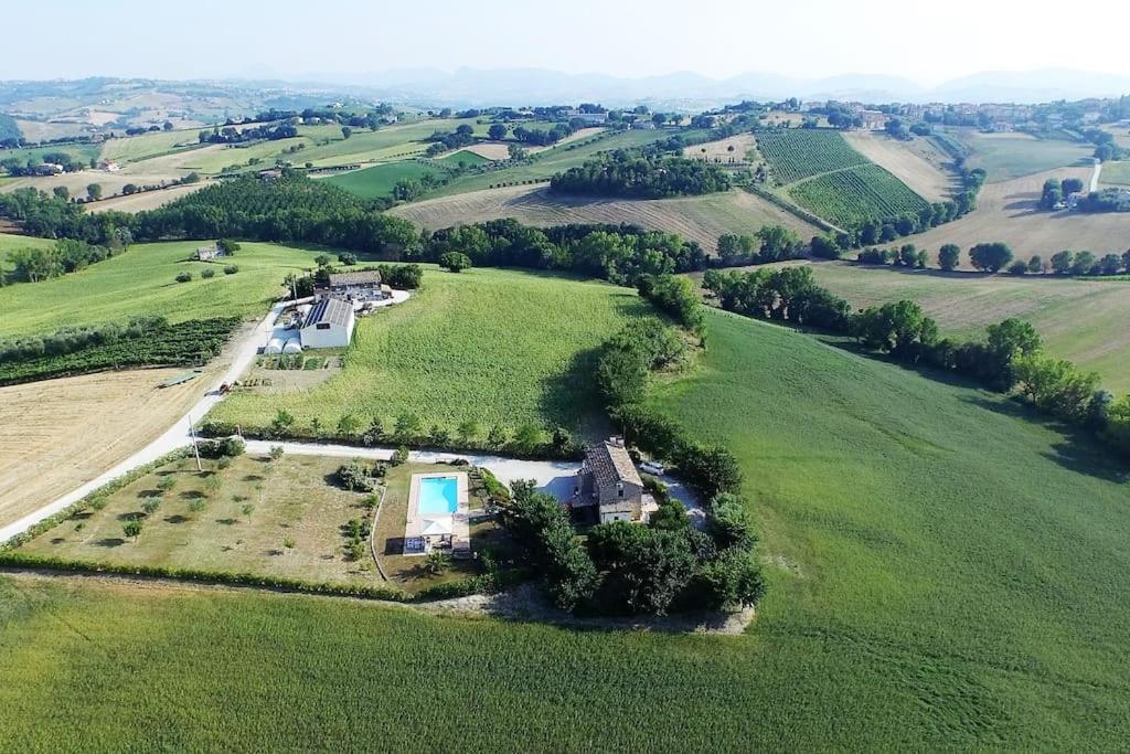 Casa San Pietro, restored farmhouse with pool