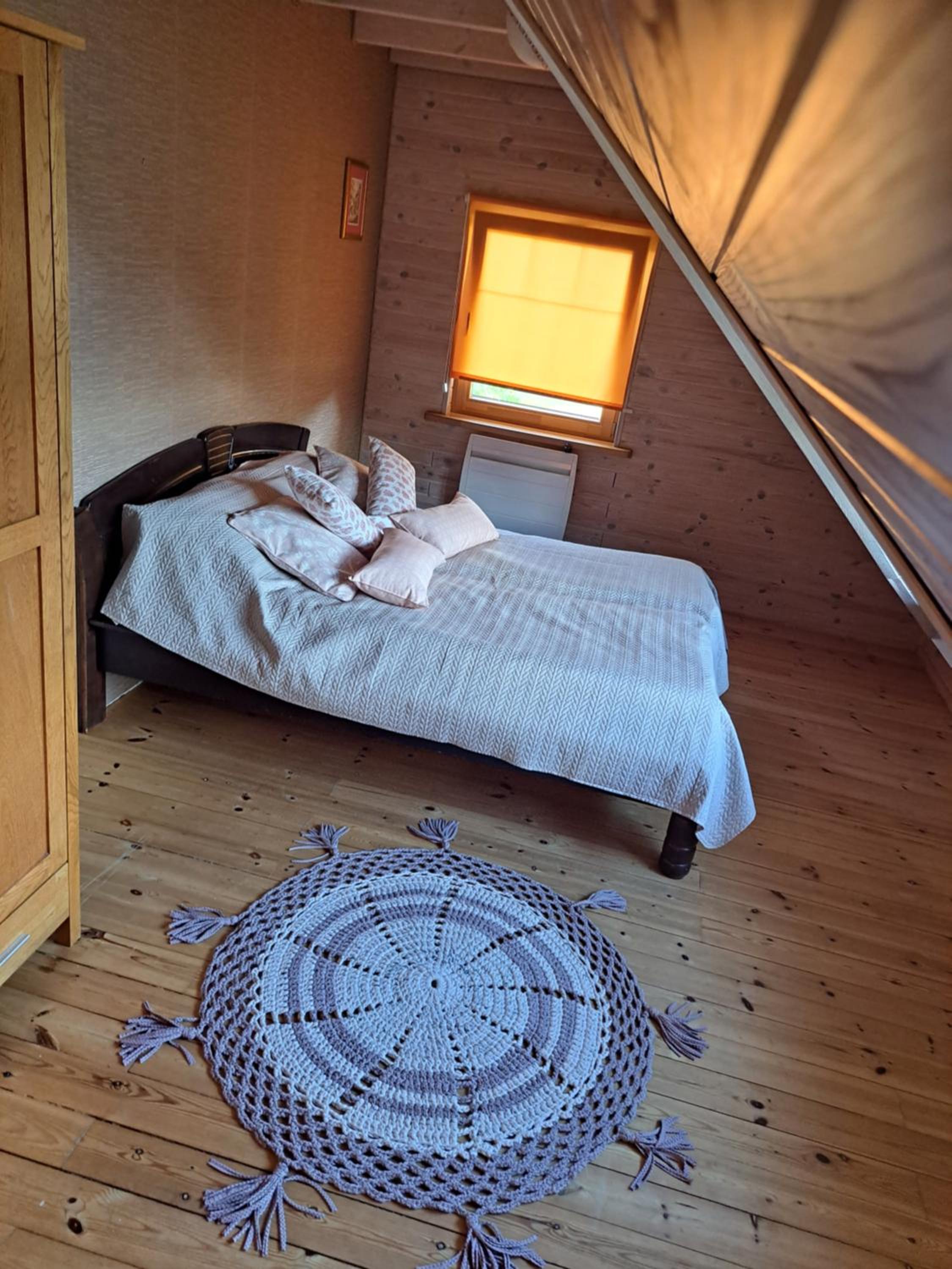 Brīvdienu lauku māja