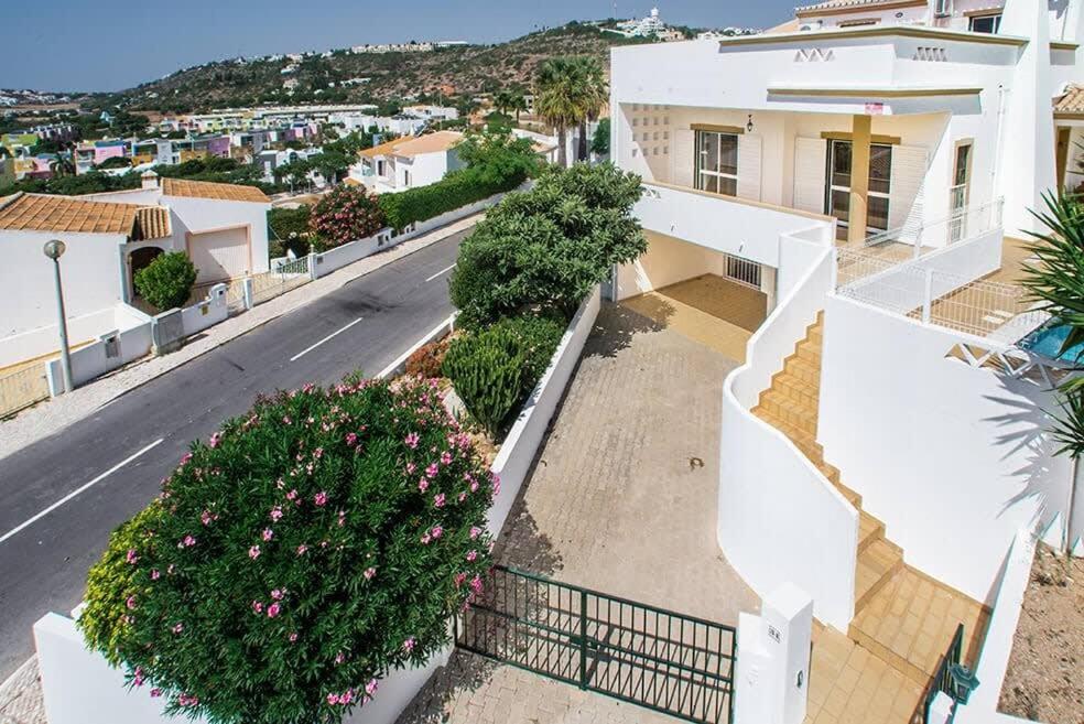 Villa Almanda - Spacious villa perfectly located between Albufeira Marina and the Old Town