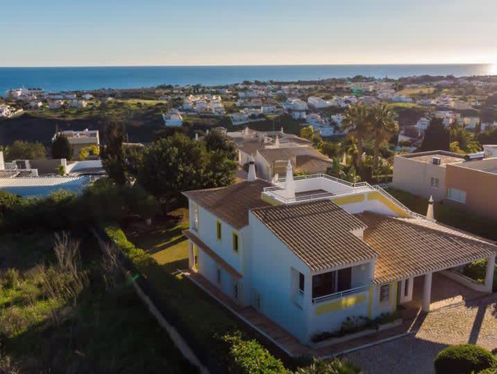 Villa Savannah - Close to fisherman beach view 2