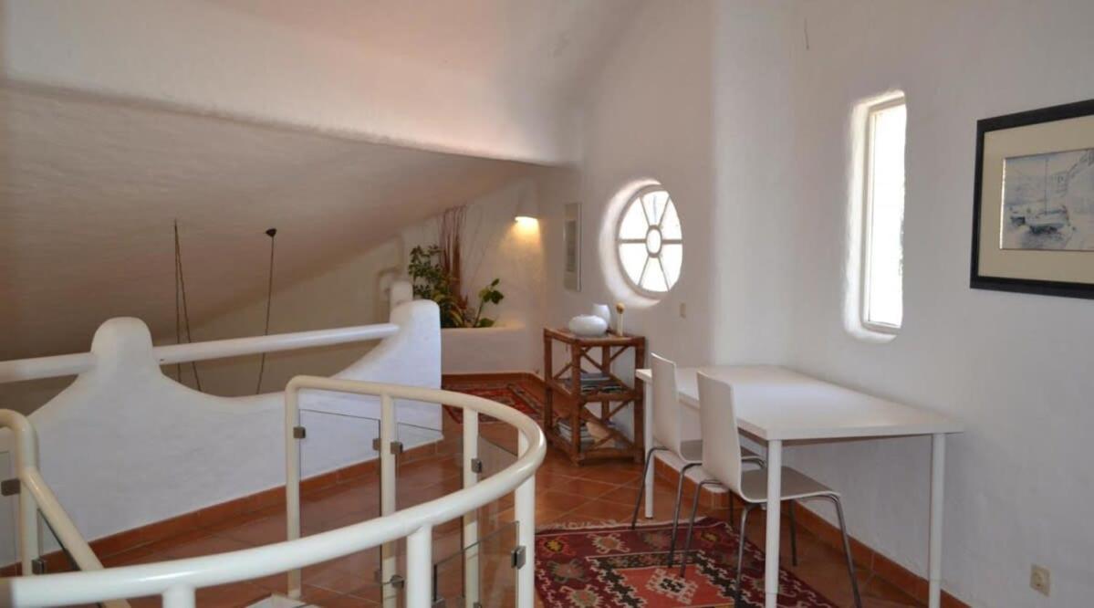 Villa Pinhal- Beautiful Villa located in quiet area