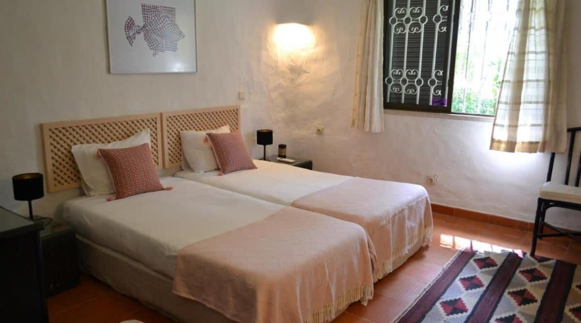 Villa Pinhal- Beautiful Villa located in quiet area