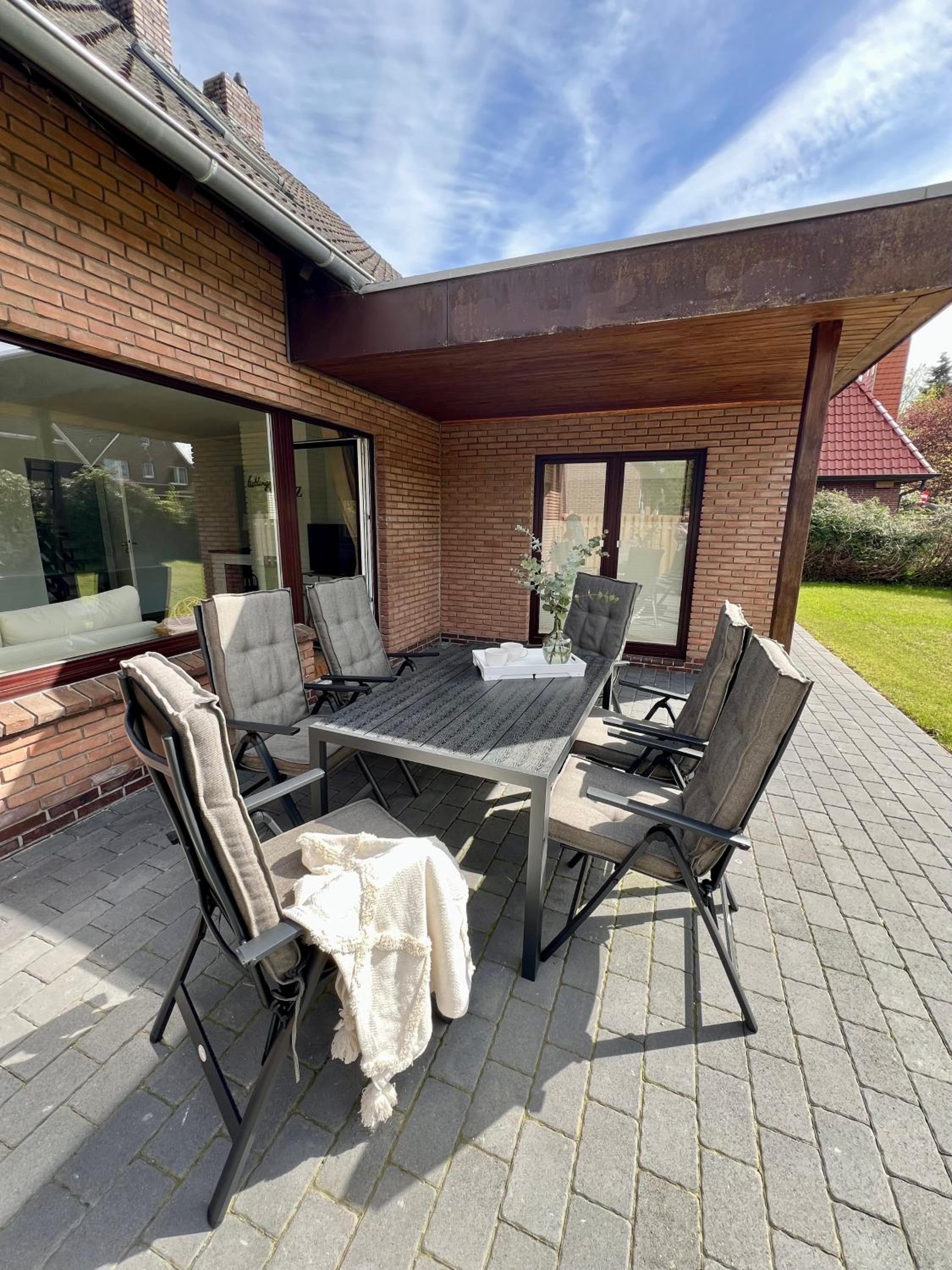 Appartements Zum Weißen Hahn