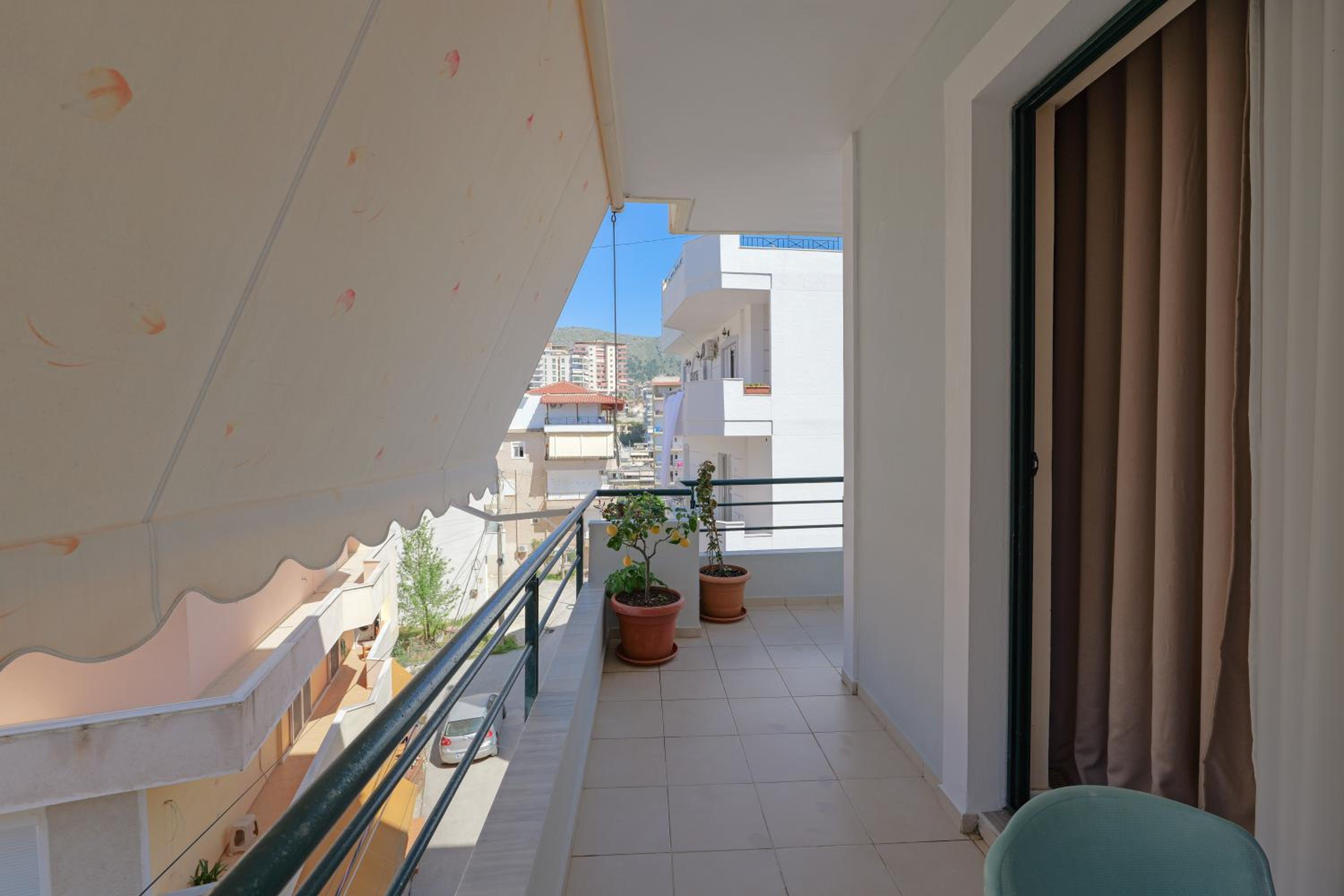 Emiljano Apartment