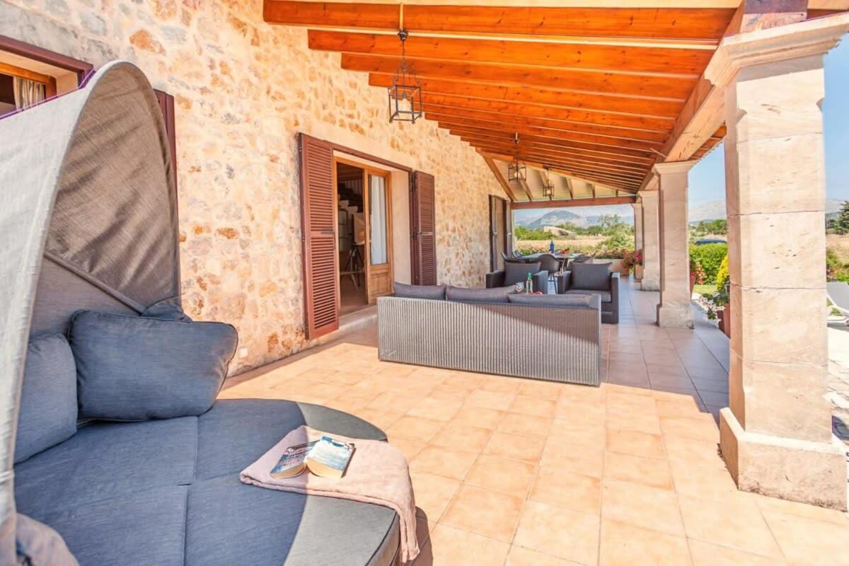 Villa Alexia - Luxury spacious villa sleeping 8 view 3