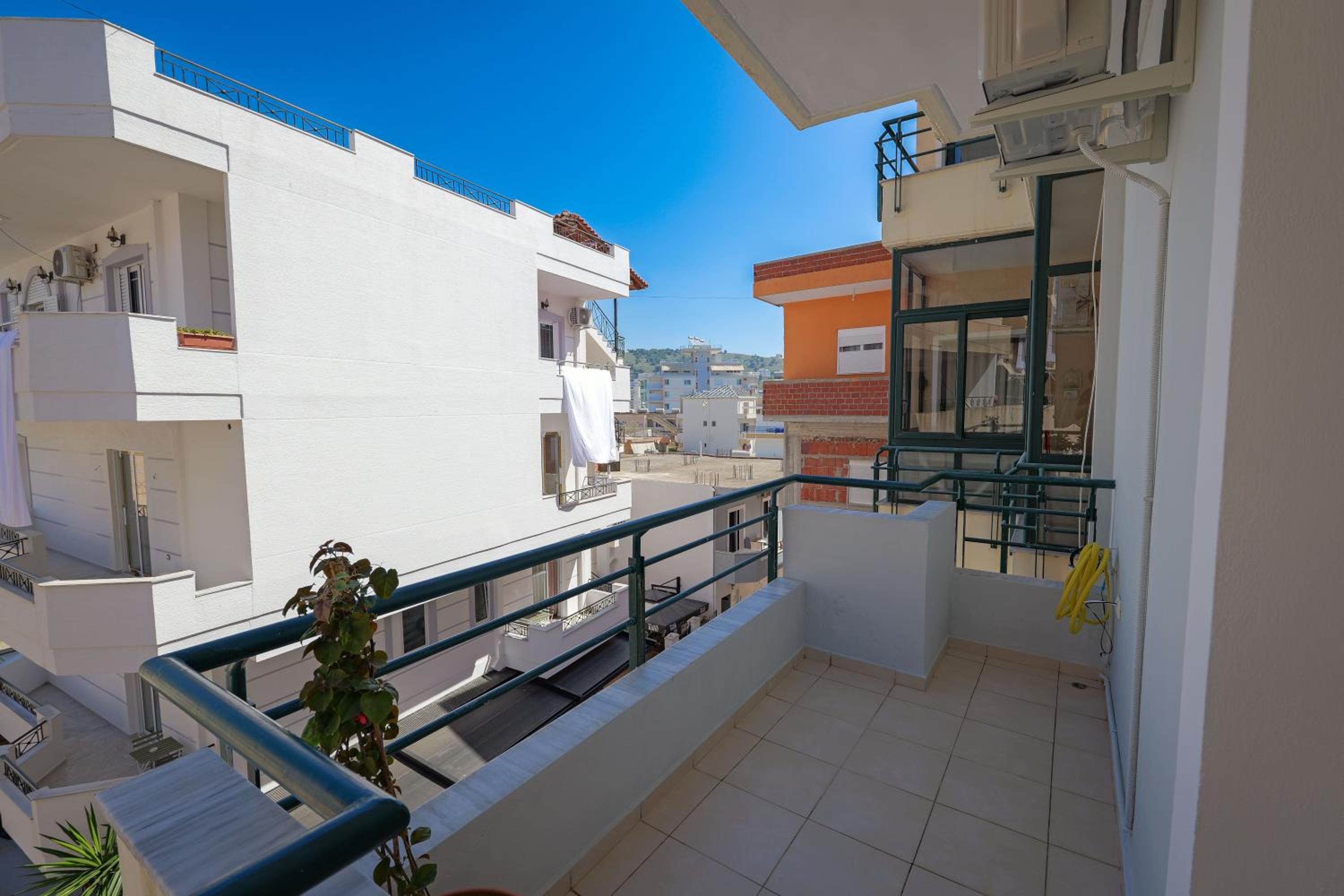 Emiljano Apartment