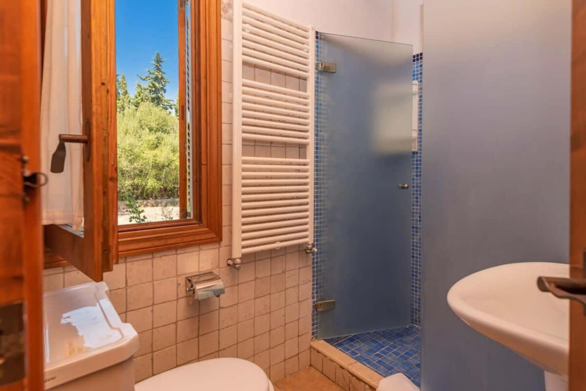 Villa Valerie - A peaceful escape close to Port view 5