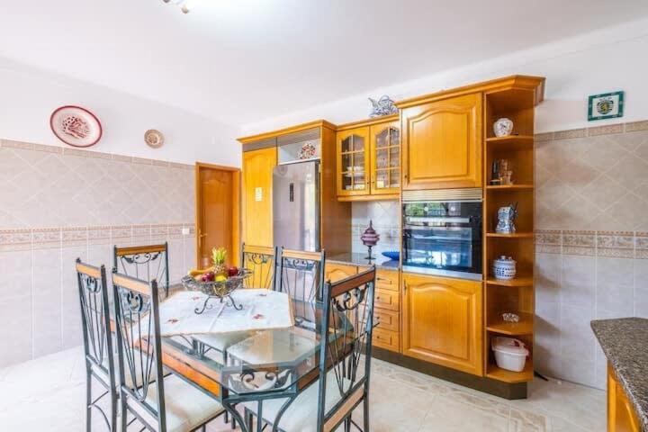 Casa Bella Vista - Fantastic spacious villa with beautiful views views of the Algarvian mountains, Monchique