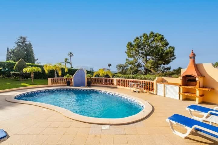 Casa Bella Vista - Fantastic spacious villa with beautiful views views of the Algarvian mountains, Monchique