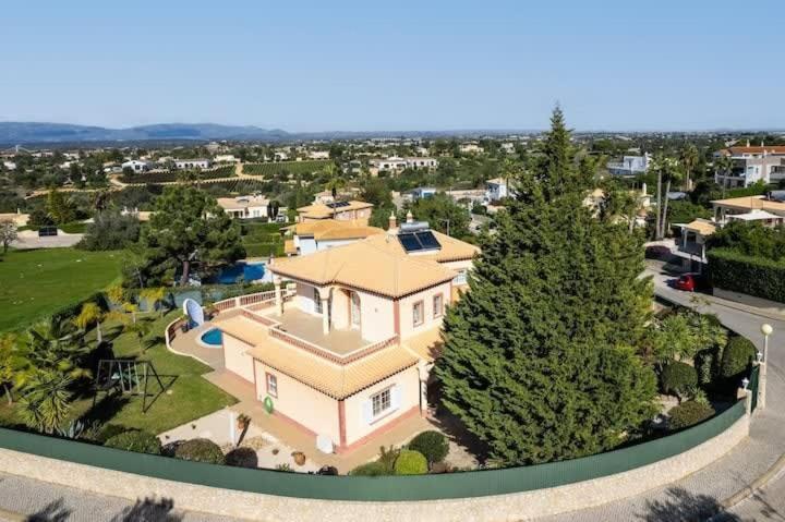 Casa Bella Vista - Fantastic spacious villa with beautiful views views of the Algarvian mountains, Monchique