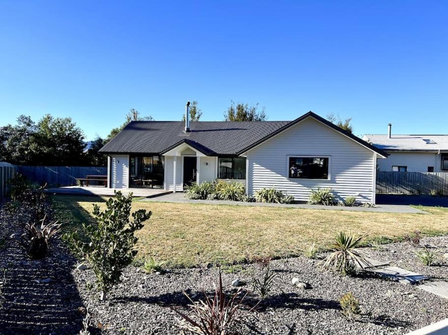 Hotel Dumblane View - Image 1