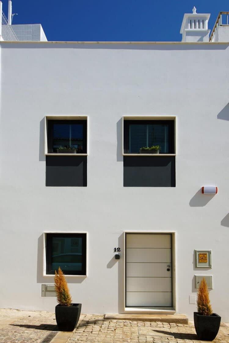 Casa Nova Azul - sea views heart of Old Town view 2