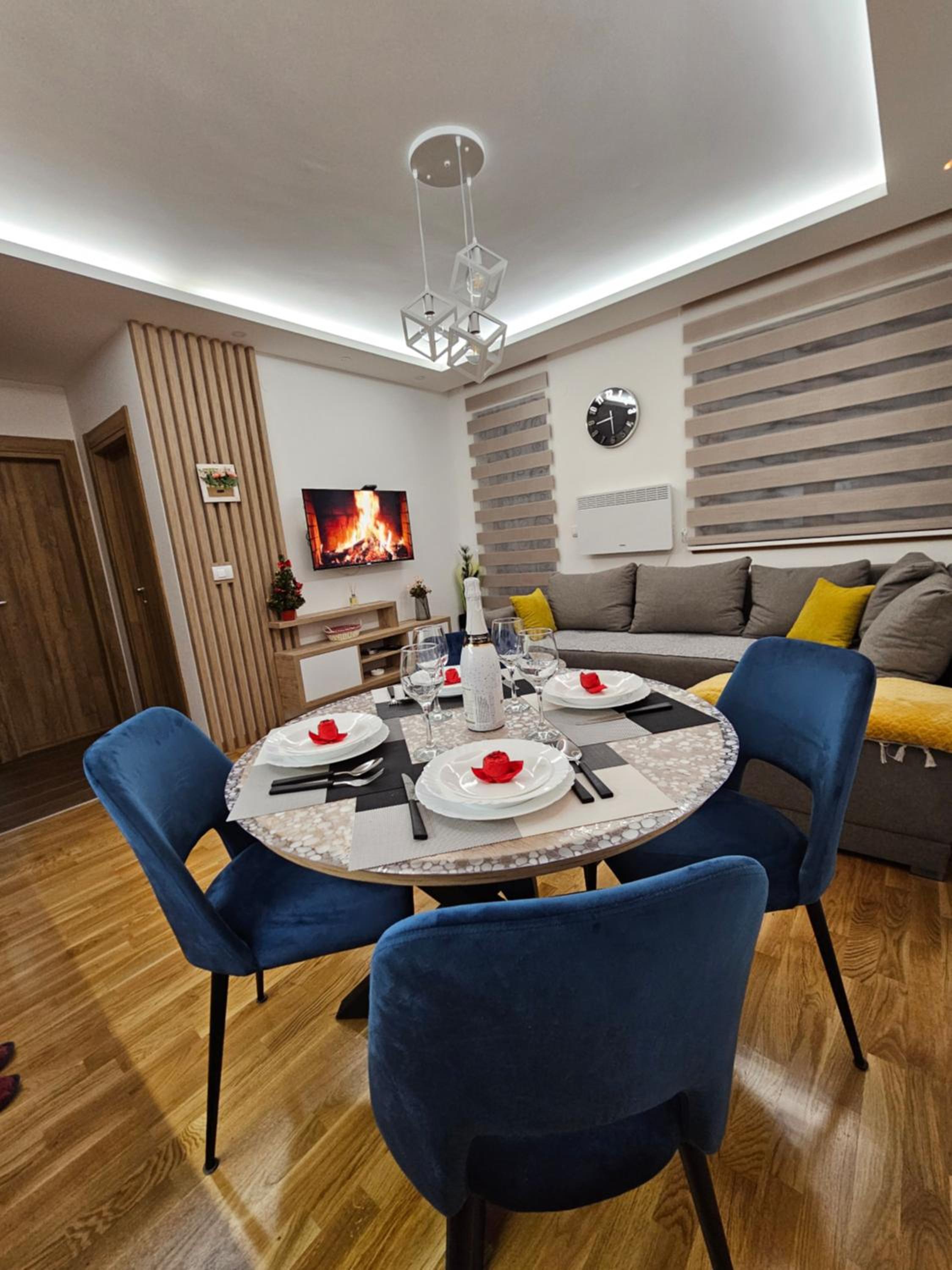 HELENA Apart&SPA