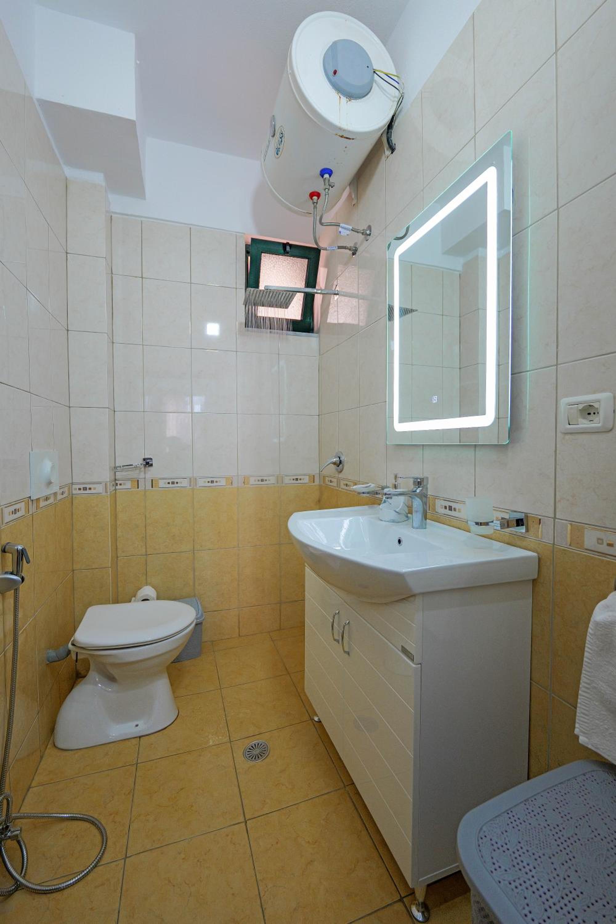 Emiljano Apartment