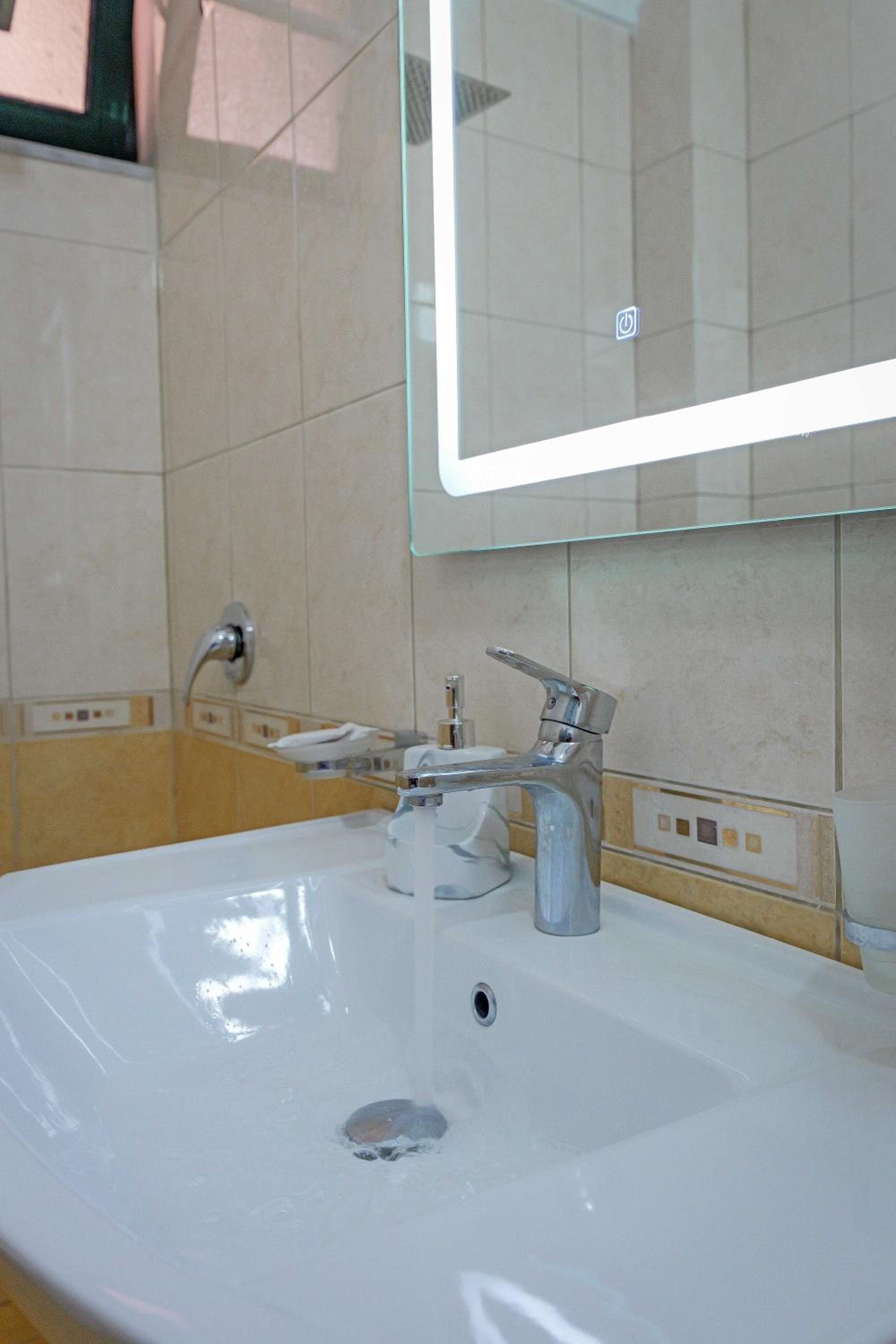 Emiljano Apartment