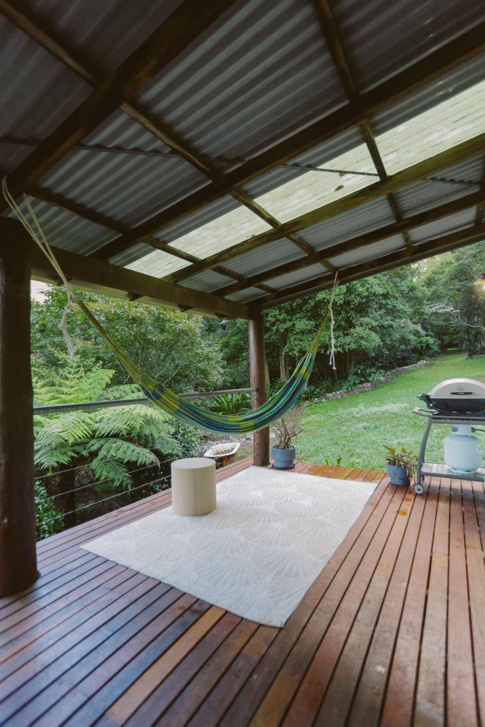 Hinterland Retreat on 30 acres - Sleeps 6