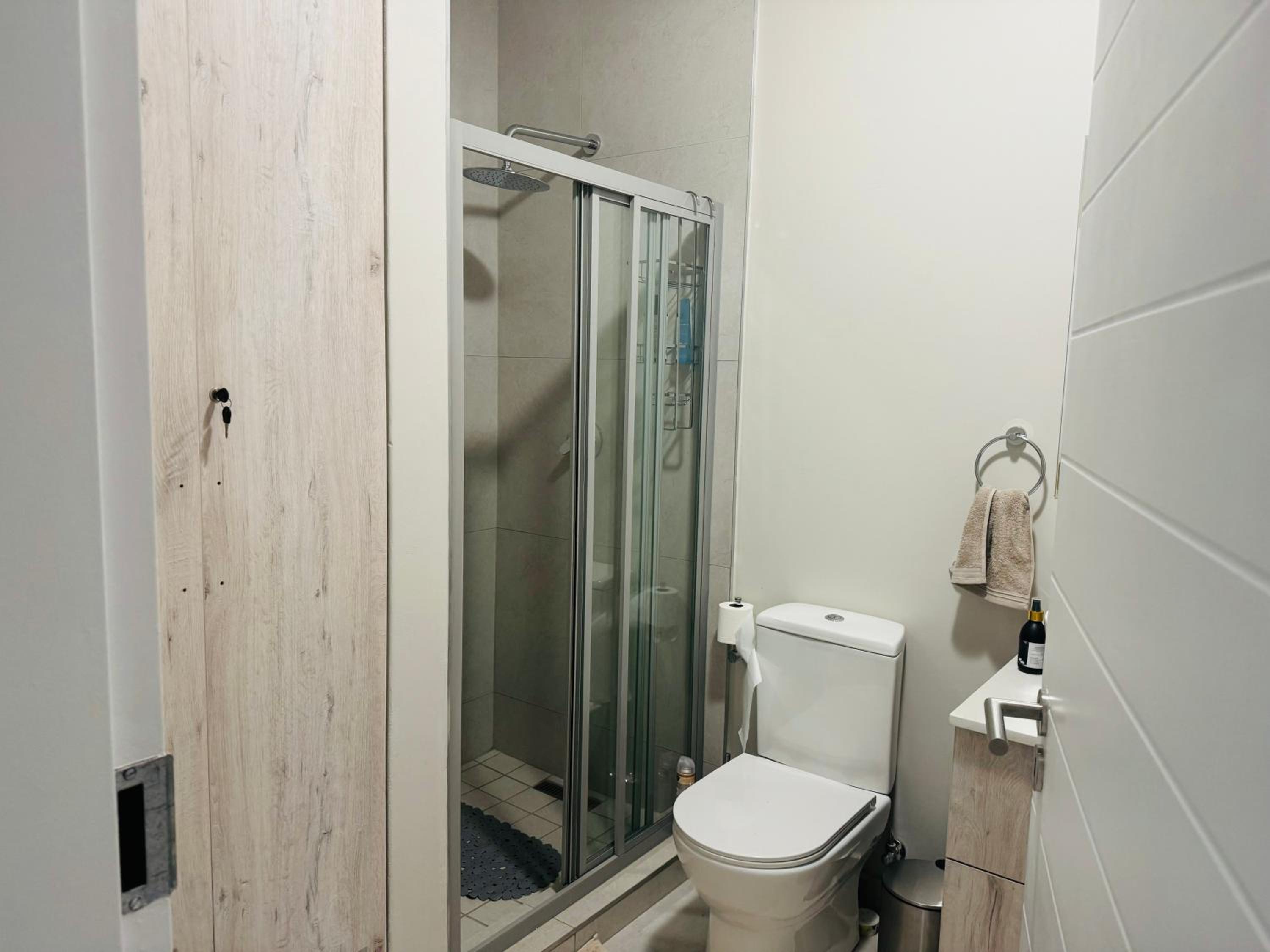 Luxury 3 Bedroom Apartment in Carlswald