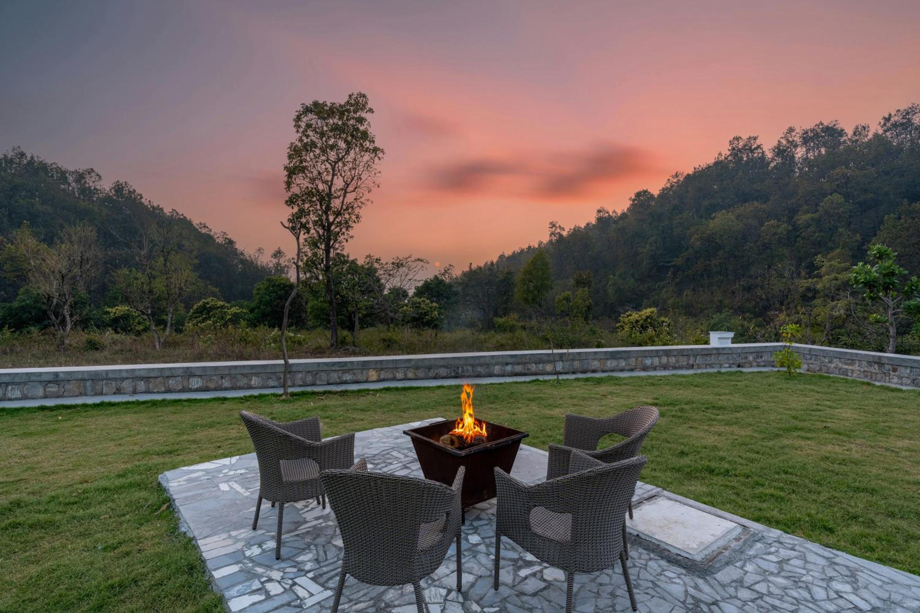 SaffronStays Sukh Saklana Haveli Royalty Rooms - Forest-view stay with pool, expansive lawns & dining near Rishikesh and Dehradun Airport