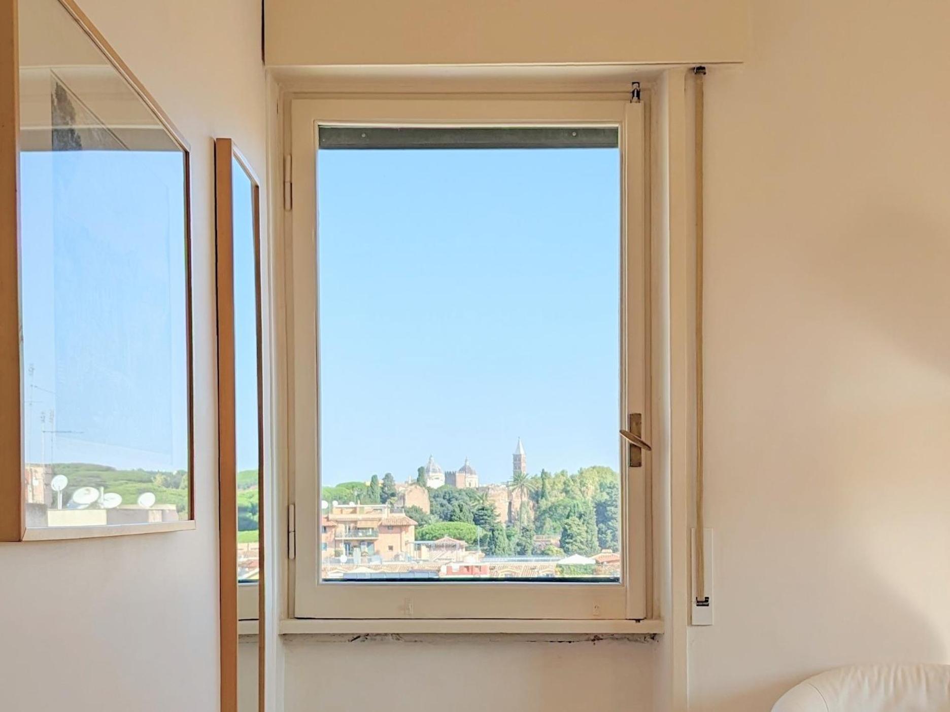 Colosseo Penthouse with 360° View Rooftop