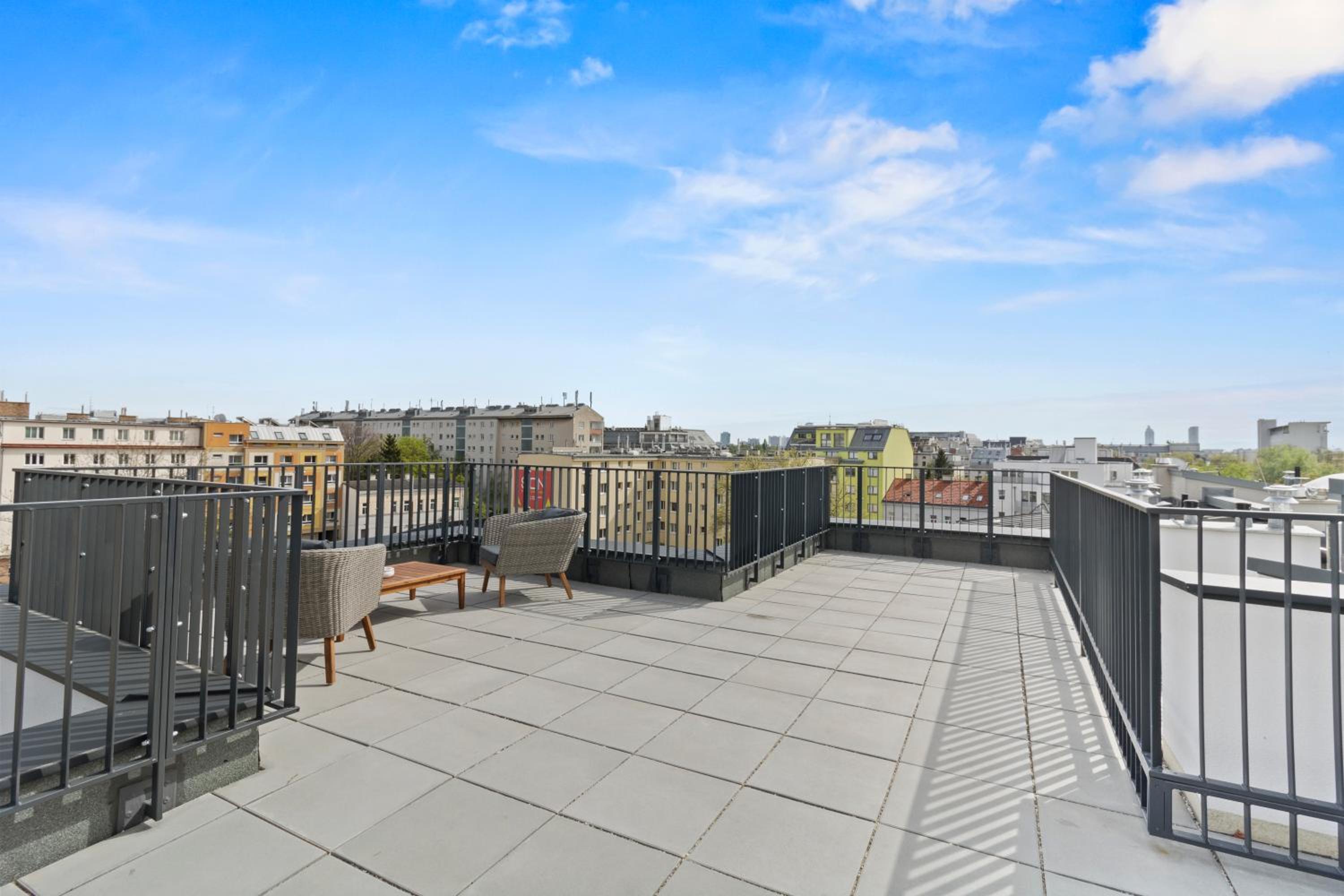 Long Term Stay - Near Klinik Floridsdorf - On-Site Parking for 19,90 Eur