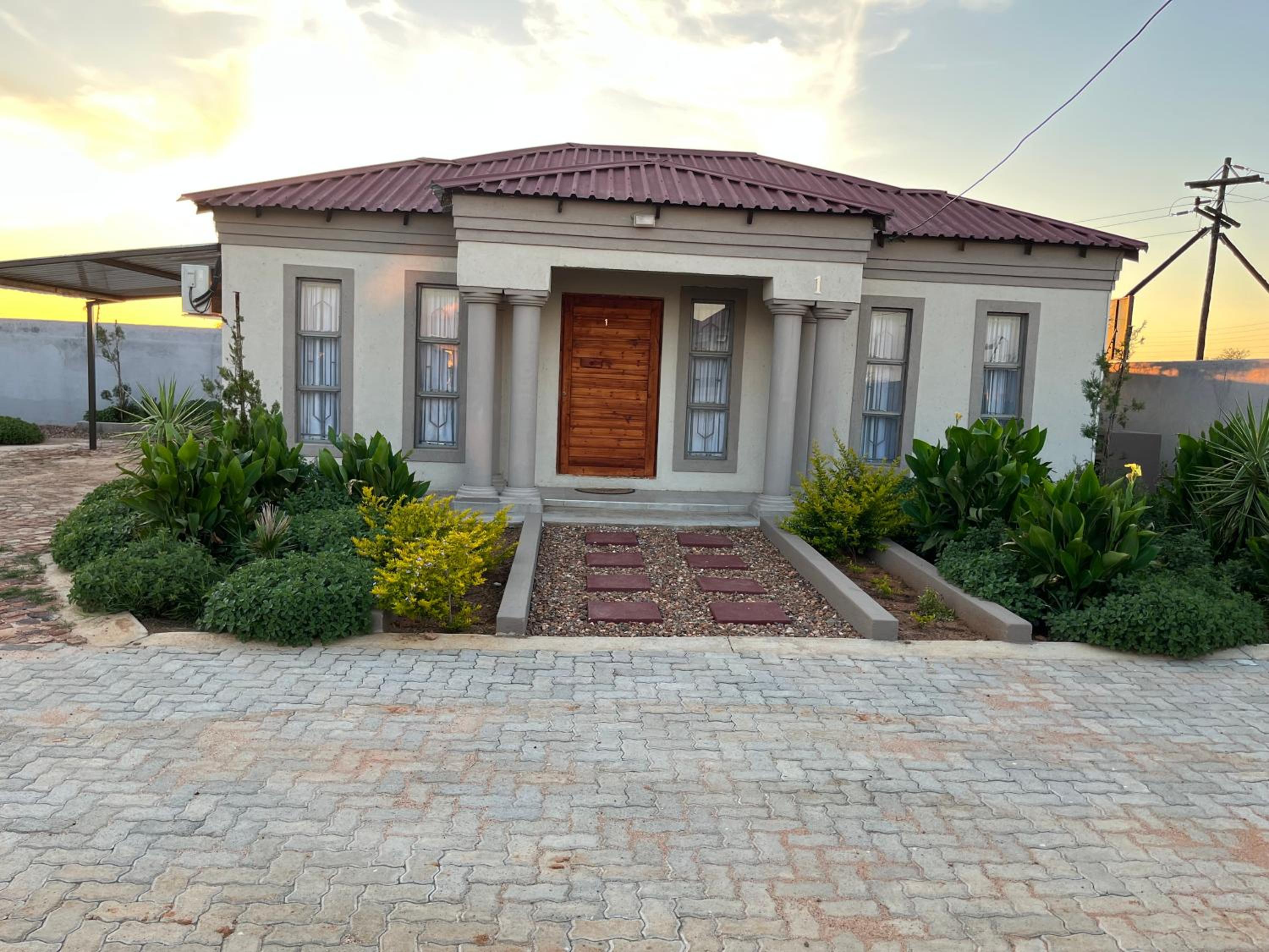 Mafikeng Boutique Lodge view 3