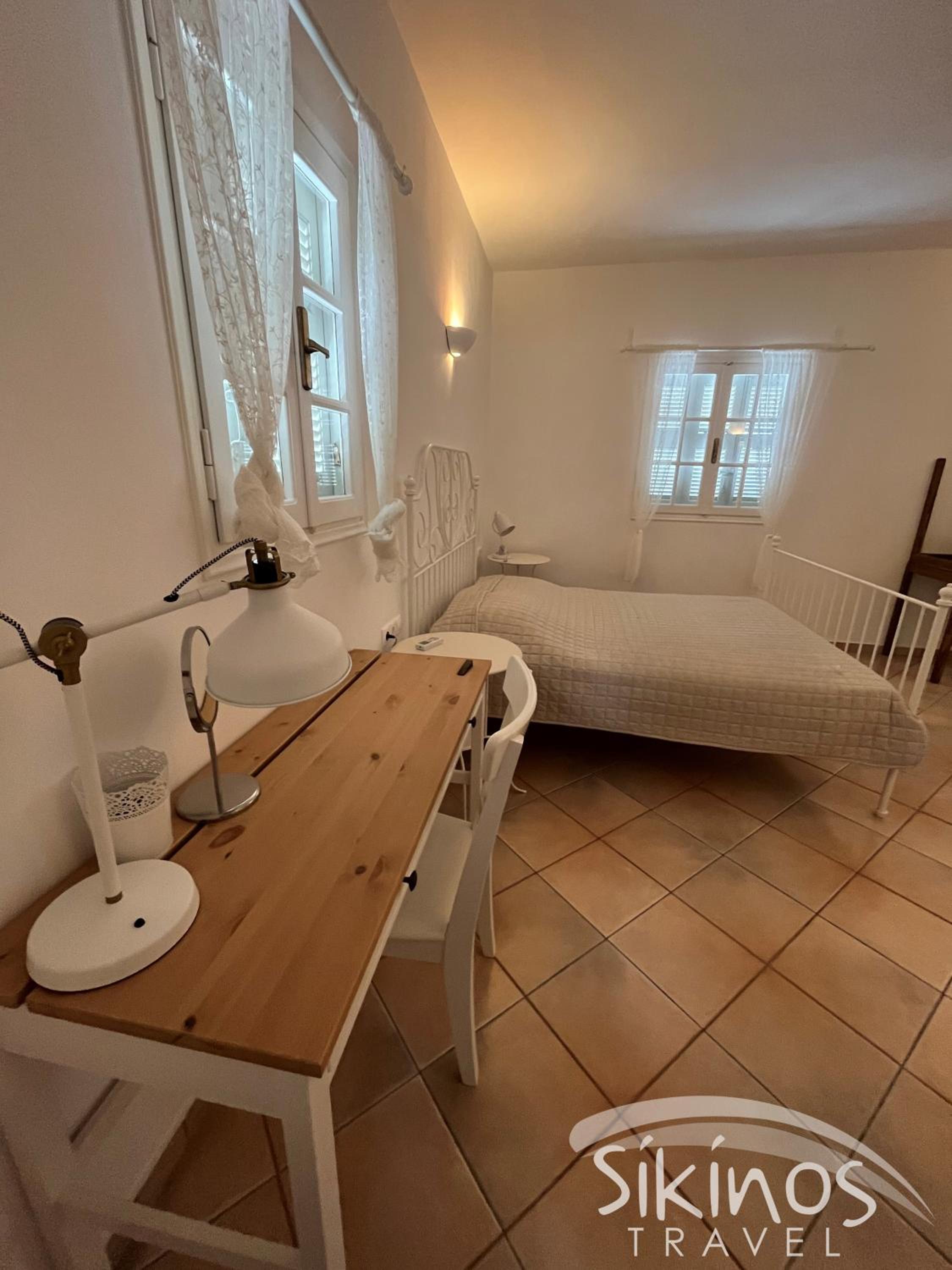 Beachfront Cycladic House photo 4