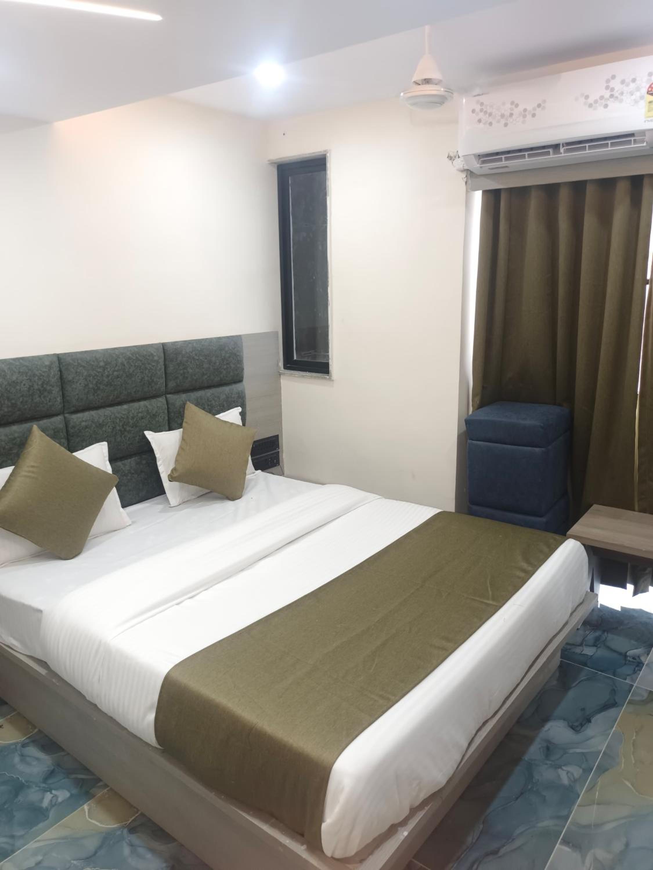 hotel shivkunj