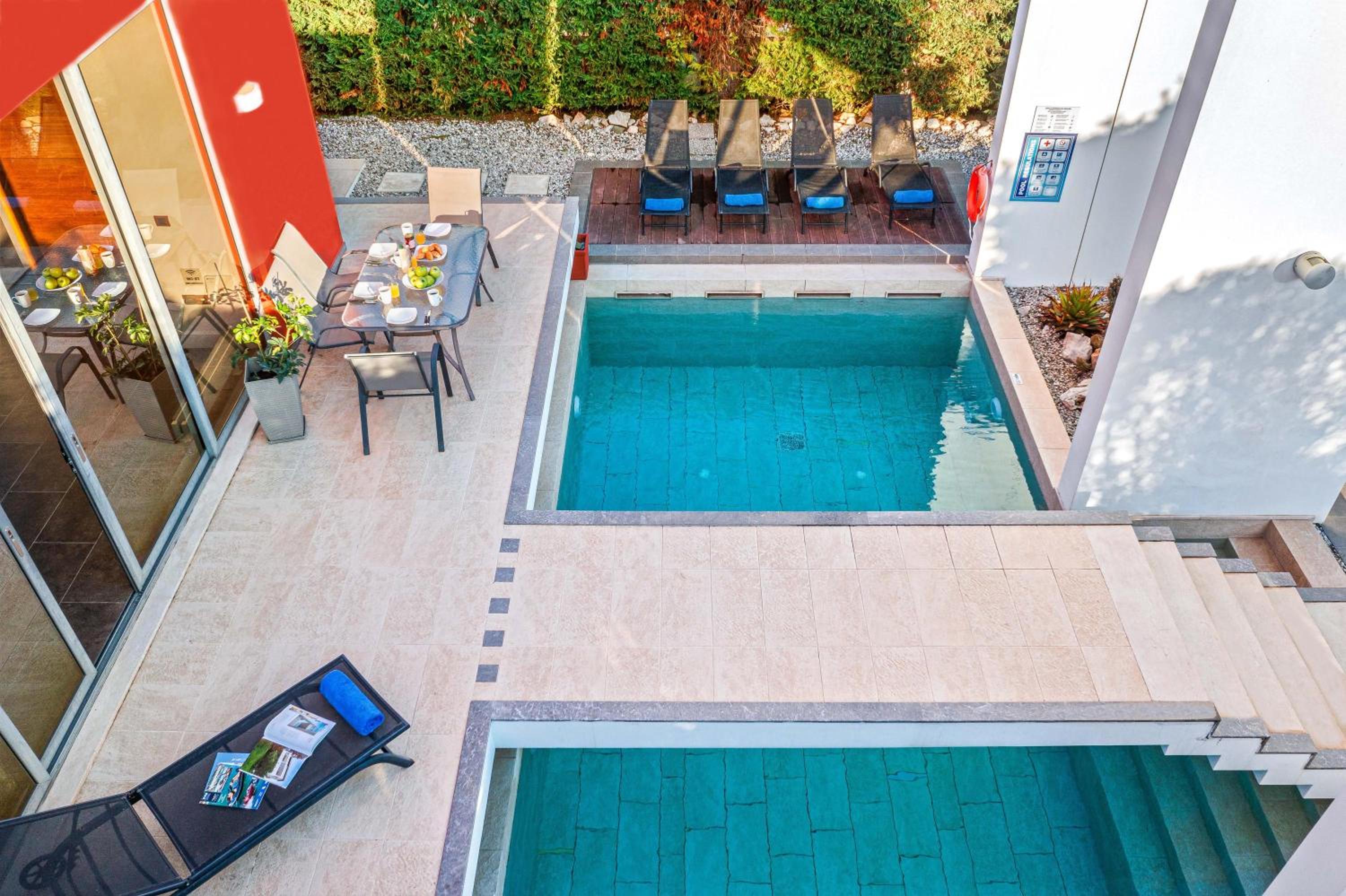 Almond Villa