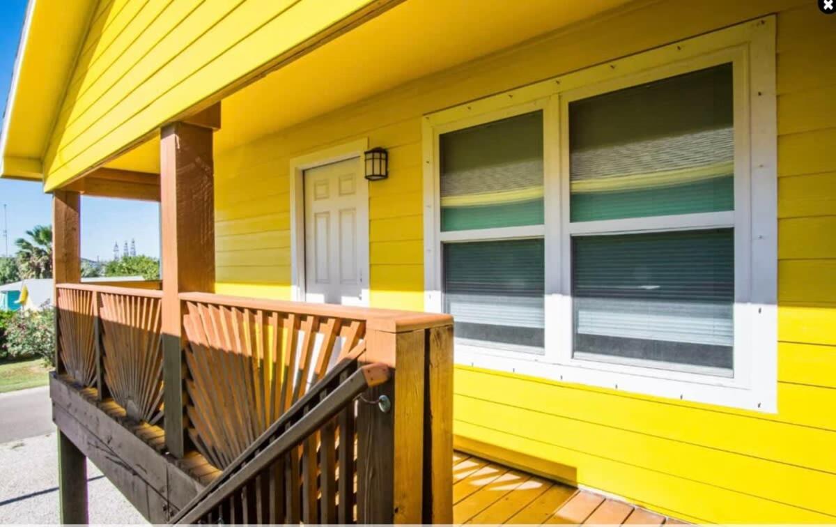 Mermaid Cottage (Anchor Courts #4) view 4