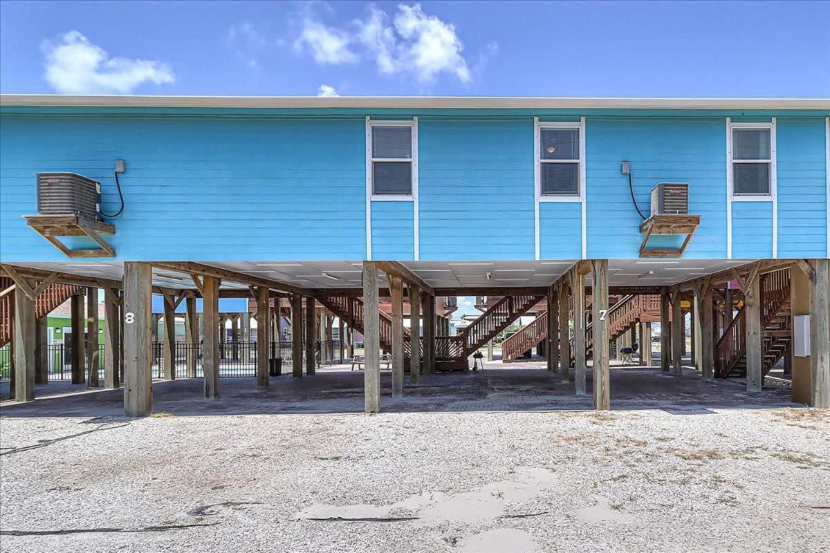 Sailfish Cottage (Anchor Courts #7) view 3