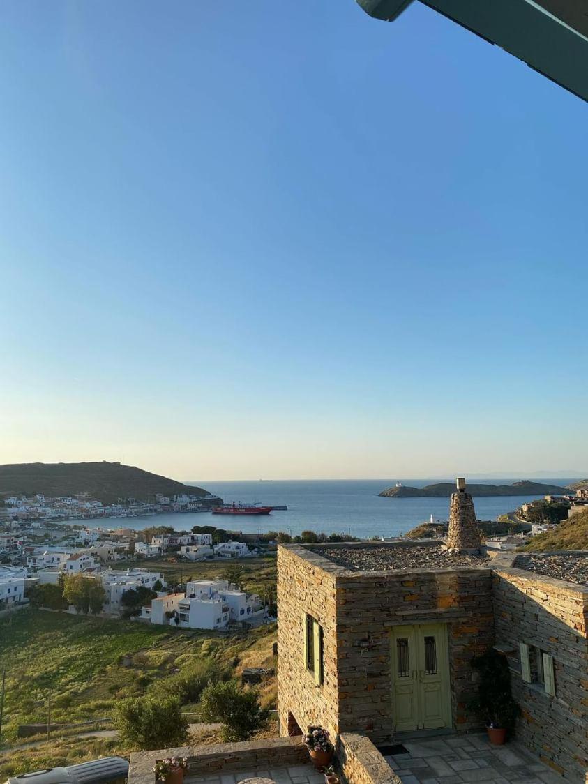 SEAVIEW UP