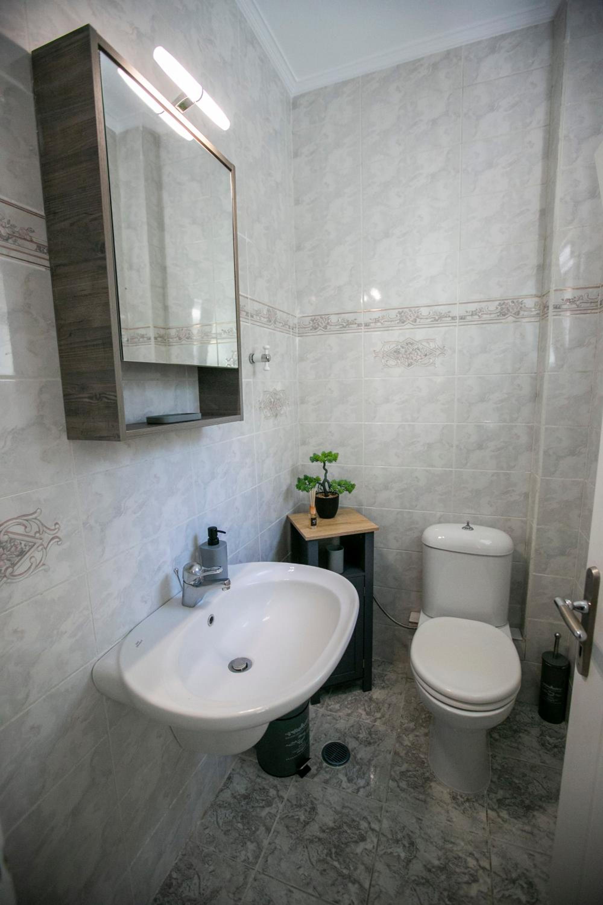 Bay Maisonette
