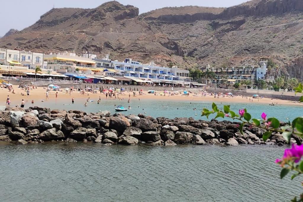 Paraíso con gran solarium privado en playa Mogán
