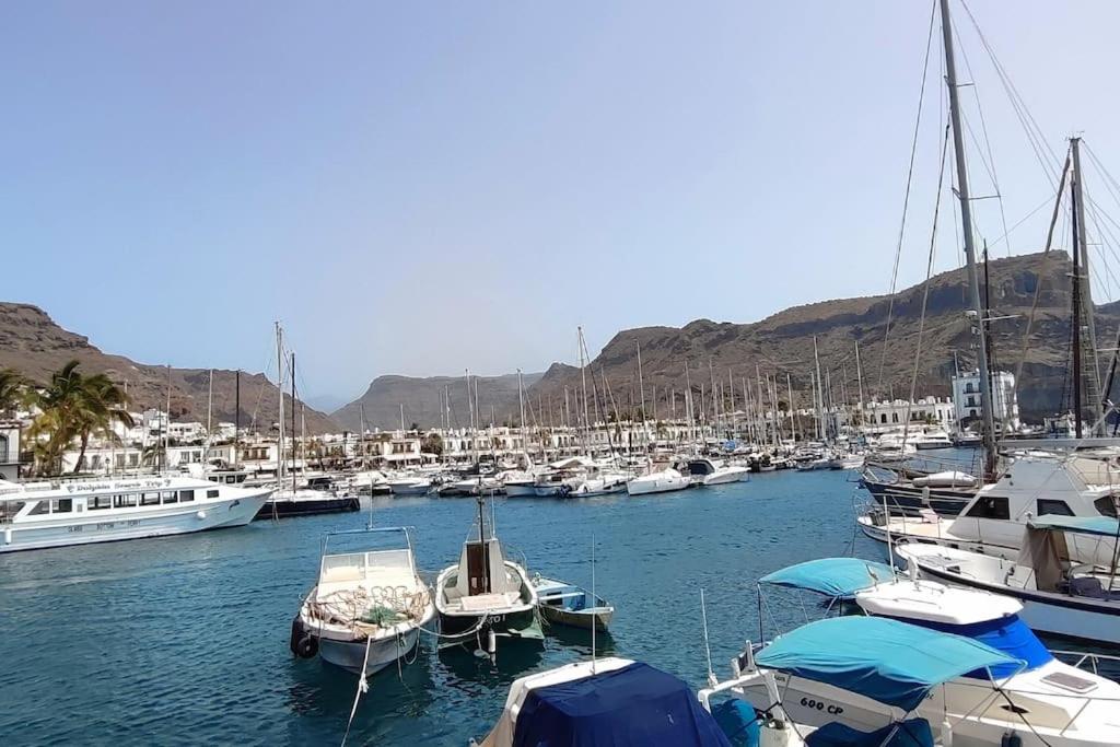 Paraíso con gran solarium privado en playa Mogán
