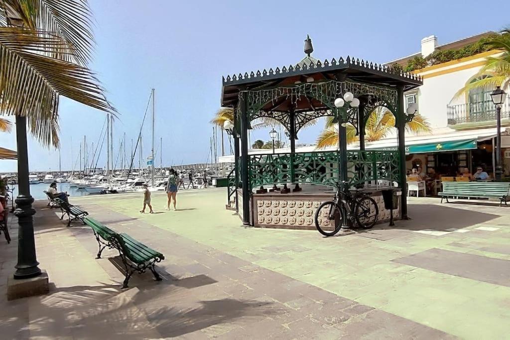 Paraíso con gran solarium privado en playa Mogán