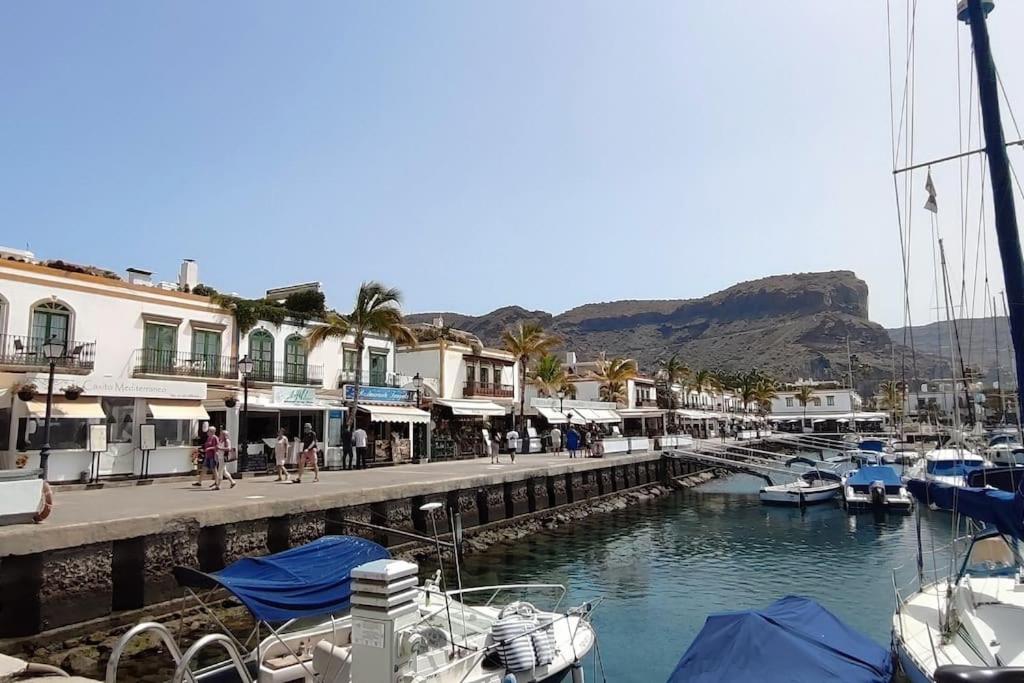 Paraíso con gran solarium privado en playa Mogán