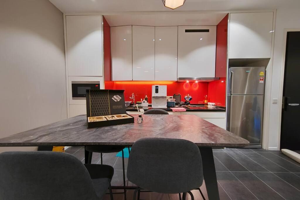 Mont Kiara Cozy 2 #2Bedroom with Balcony #Arcoris