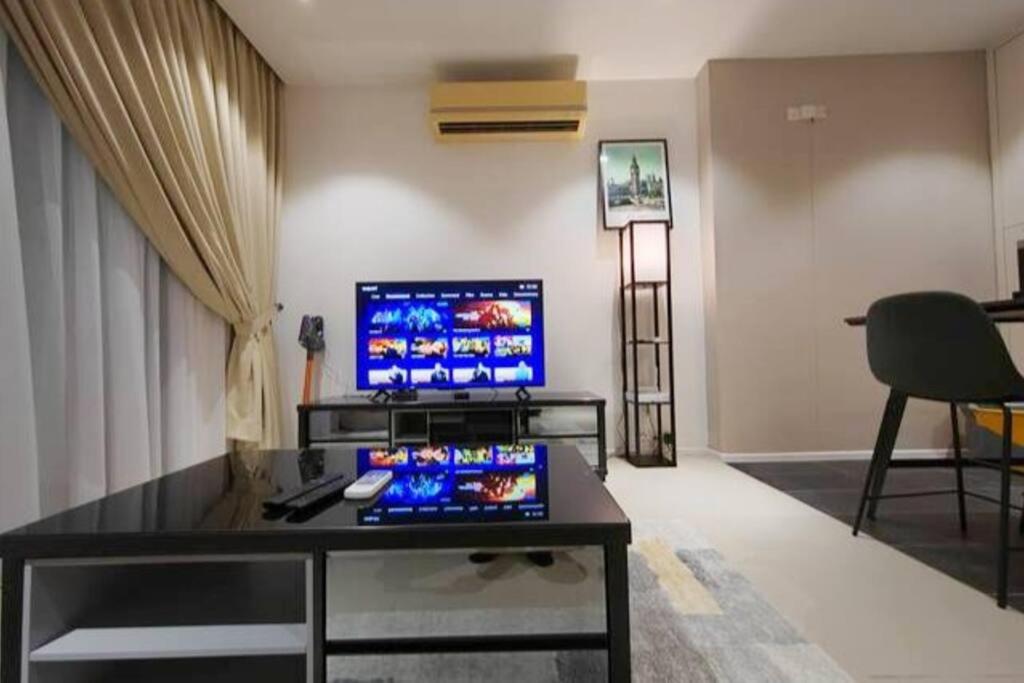 Mont Kiara Cozy 2 #2Bedroom with Balcony #Arcoris