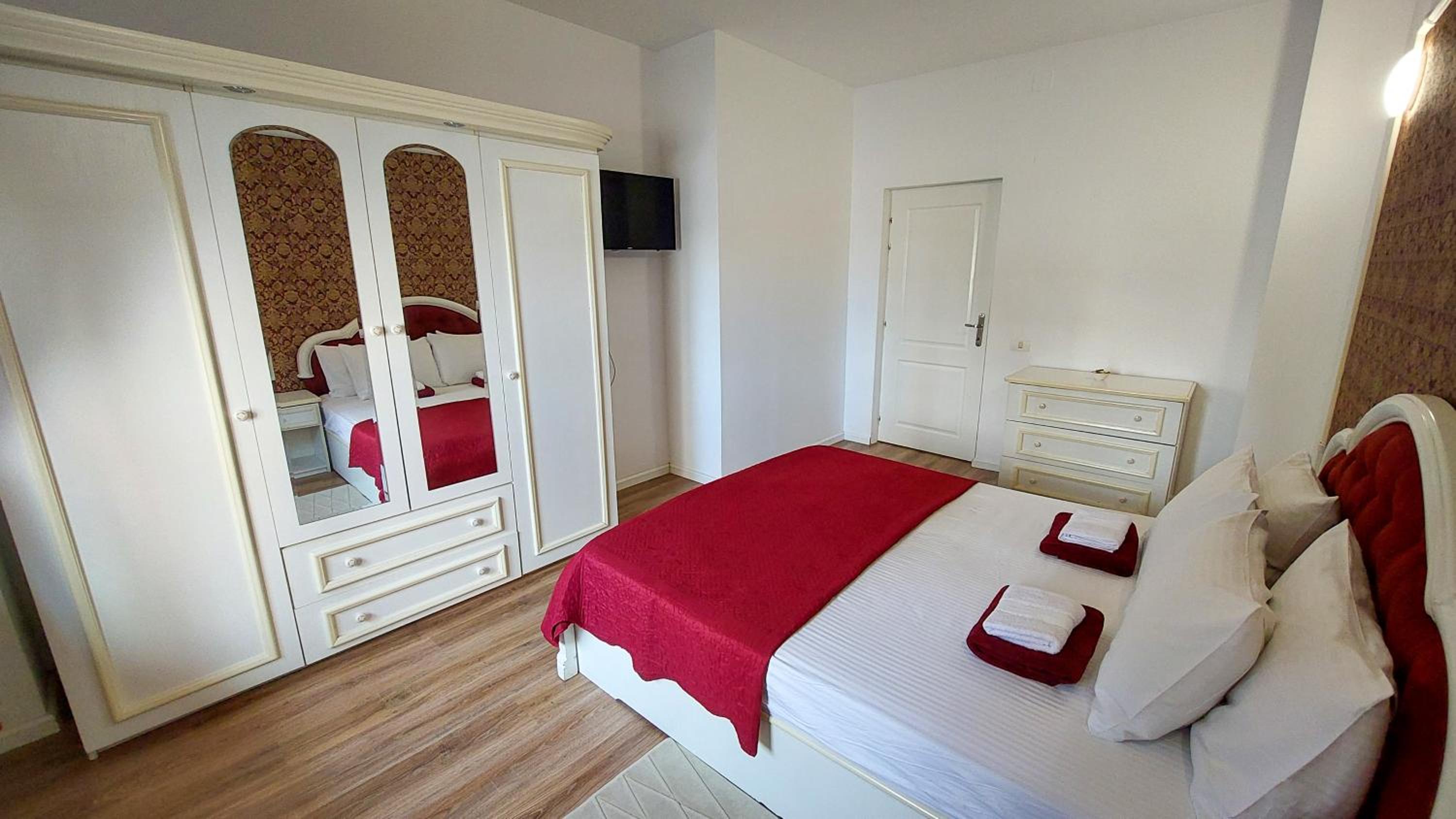 Apartament 3 camere Mamaia