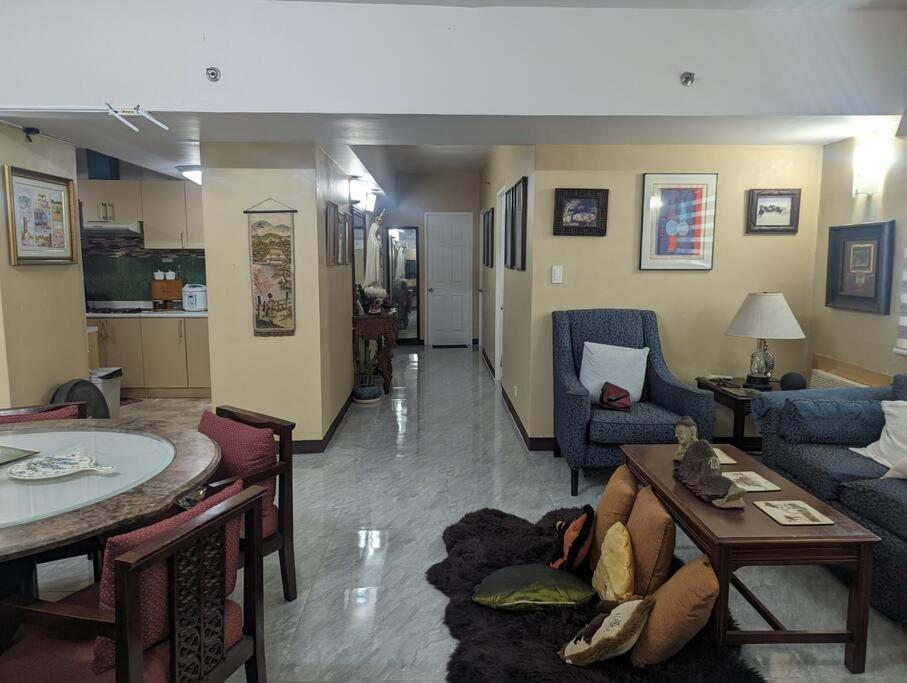 Spacious unit to stay in view 3