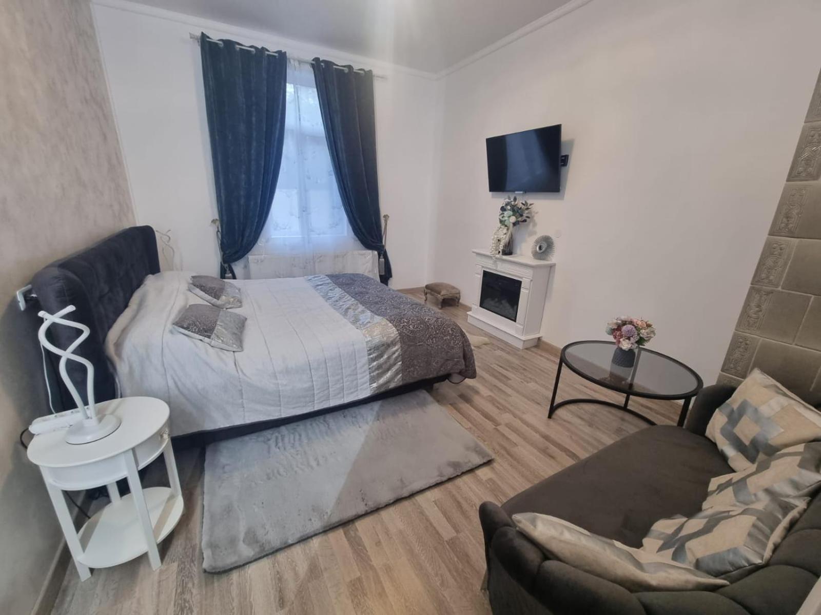 LUNA RESIDENCE SINAIA view 3