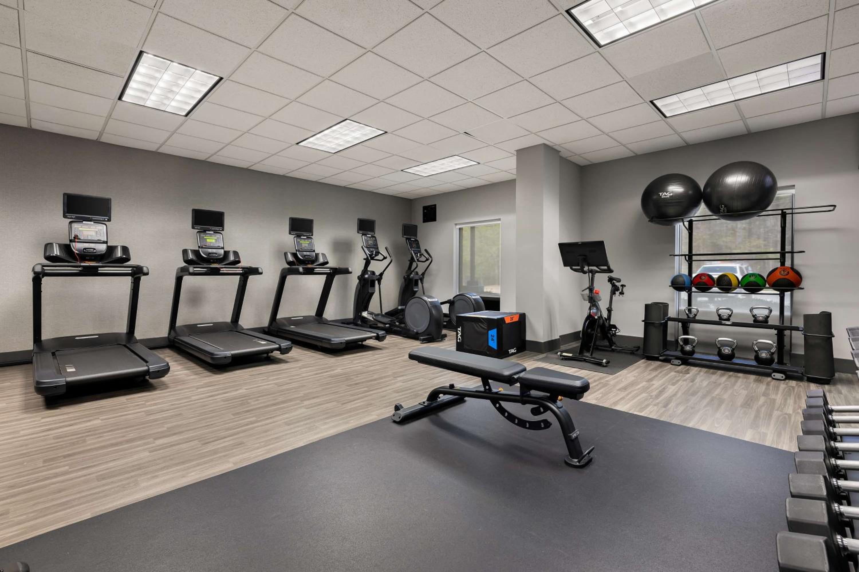 Hampton Inn Birmingham/Leeds - Property Image 9