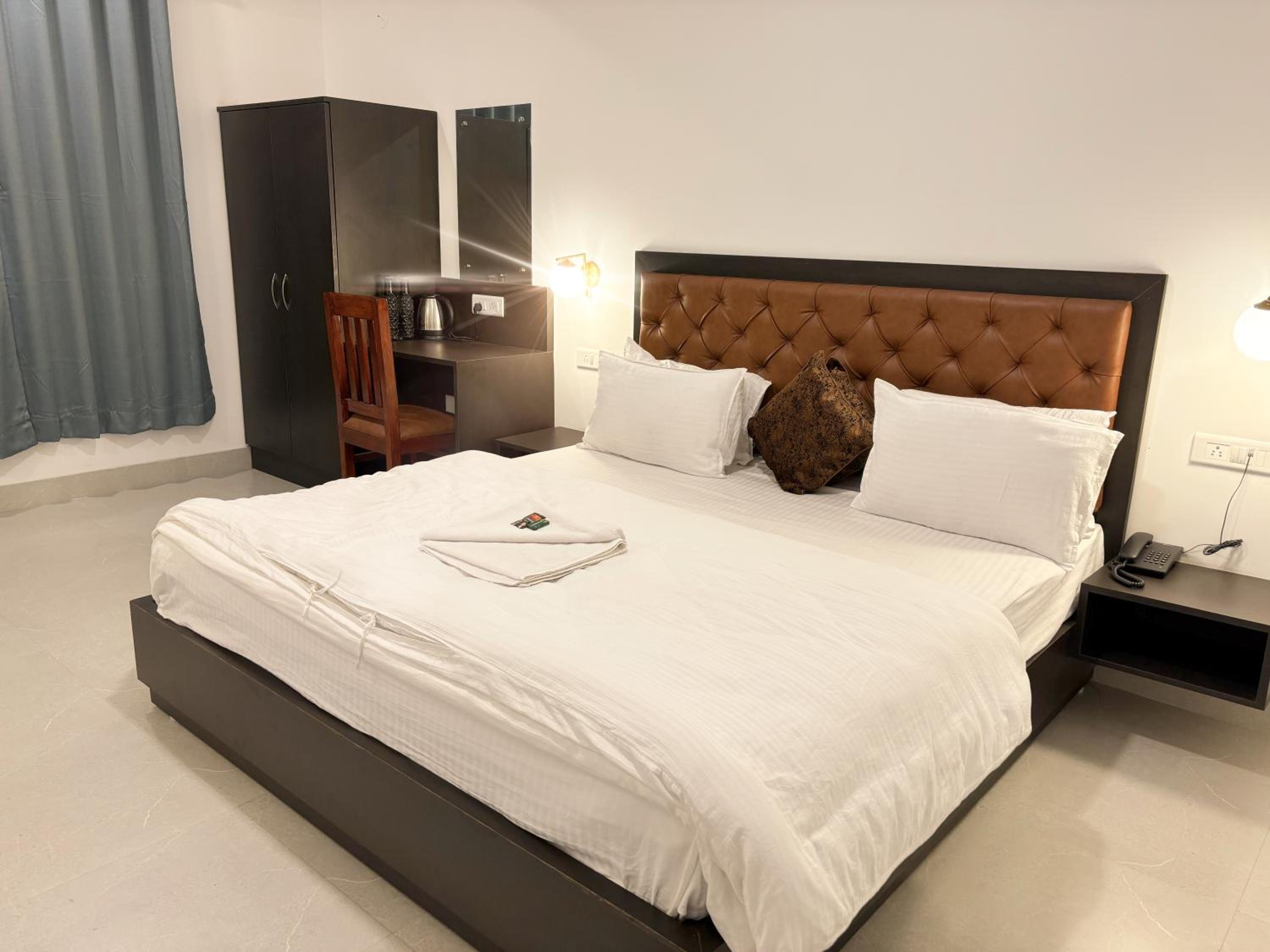 Hotel Sherabling